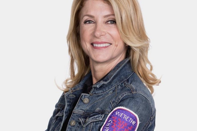 Wendy Davis receives endorsement from 'defund police' group Indivisible