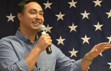 Joaquin Castro Calls for Closure of Dilley Family Detention Center