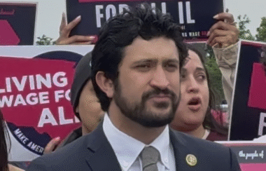 House Progressives Push $25 Federal Minimum Wage, Republicans Call it 'Far Left' Clickbait