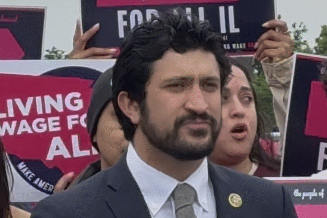 House Progressives Push $25 Federal Minimum Wage, Republicans Call it 'Far Left' Clickbait