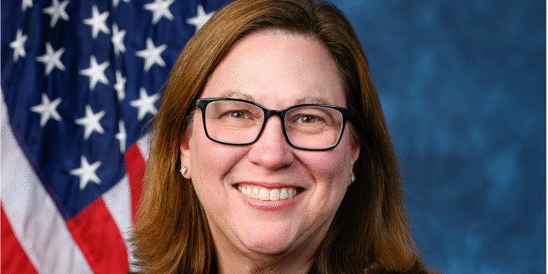 VOTE Act Seeks to End Polling Site Confusion Ahead of Midterms