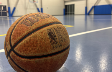 AOC's Bagels Beat Greg Casar's Tortillas as Knicks Pull Off Game 1 Comeback