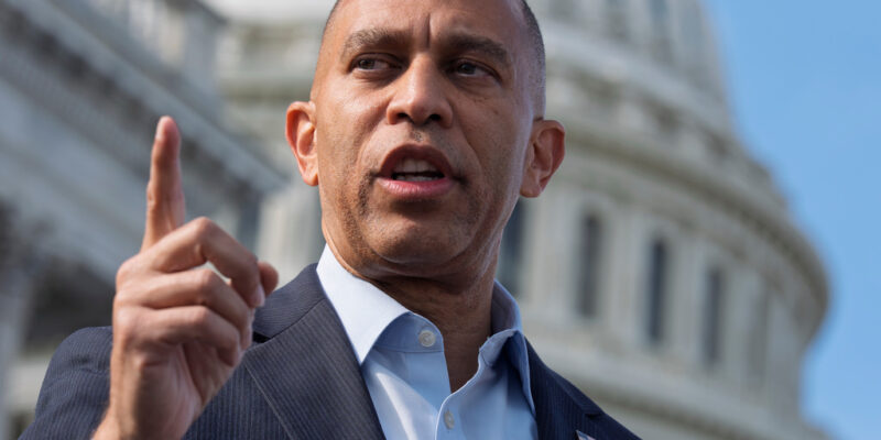 House Democrats plan a first 100-days agenda if they sweep to power in midterm elections